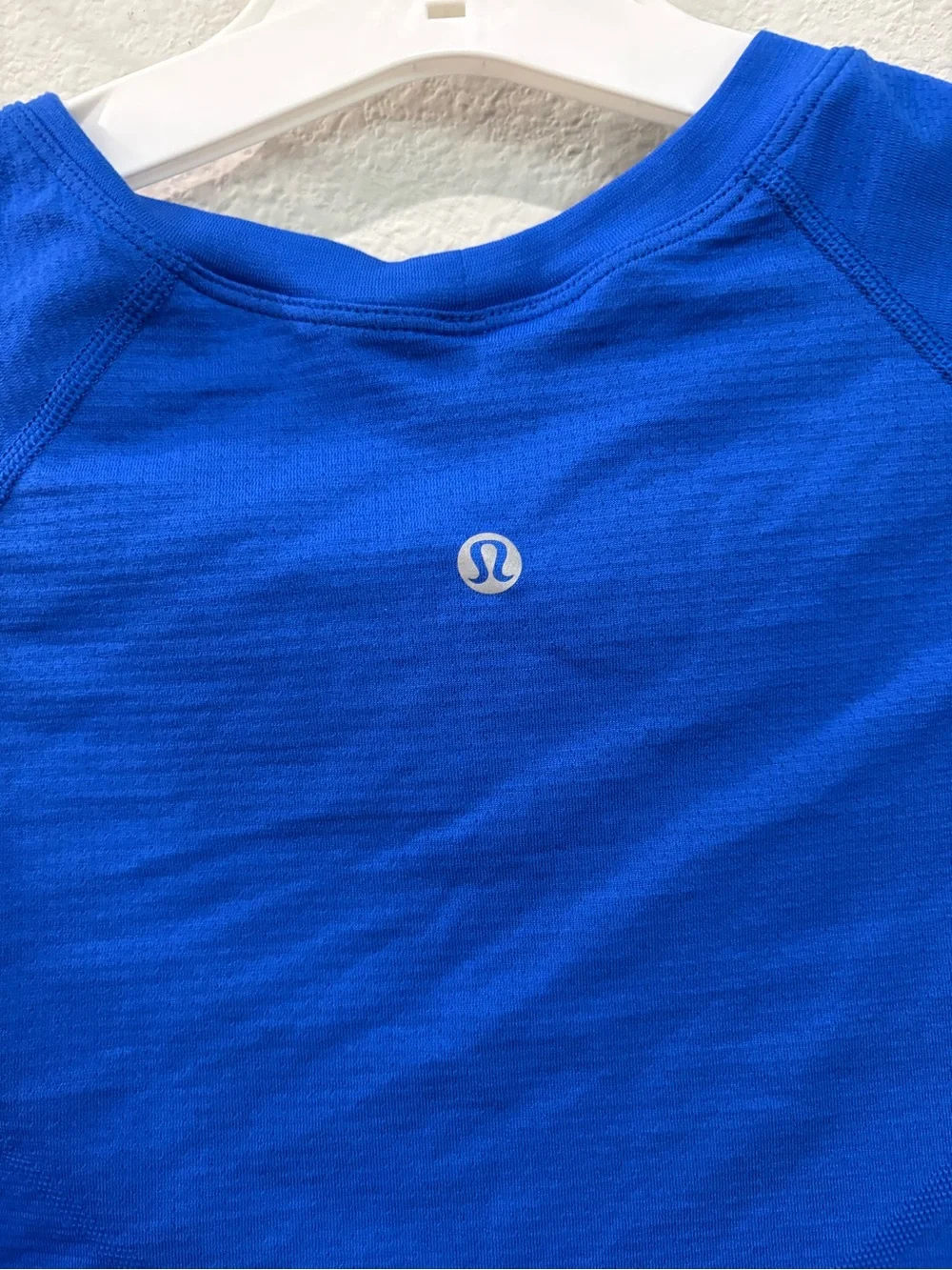lululemon athletica Electric Blue Crop Crewneck Top